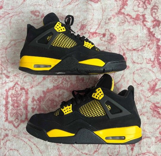 Jordan 4 Yellow Thunder
