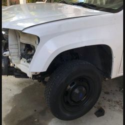 Chevy GMC Colorado Canyon For Parts Parting Out 