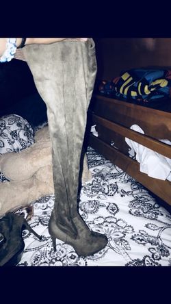 NEW GREY THIGH HIGH BOOTS