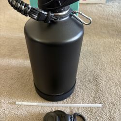 New 1 Gallon Double Insulated Water Bottle