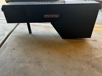 Weather Guard Pork Chop Toolbox 171-5-01 w/ Key