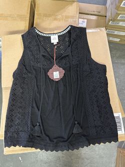 Women’s Boho Style Sleeveless Shirt Size XL