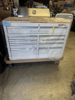 Tool Box Husky Workbench White 46” 