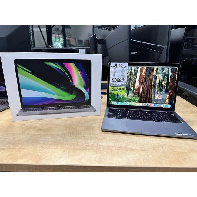 Black Friday Sale! Apple 13" MacBook Pro Retina M1 8-Core CPU, 8-Core GPU, 16GB Ram, 256GB SSD 2020