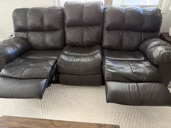 3 recliners