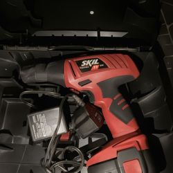 SKIL 12V Cordless Drill (with Case & Charger)