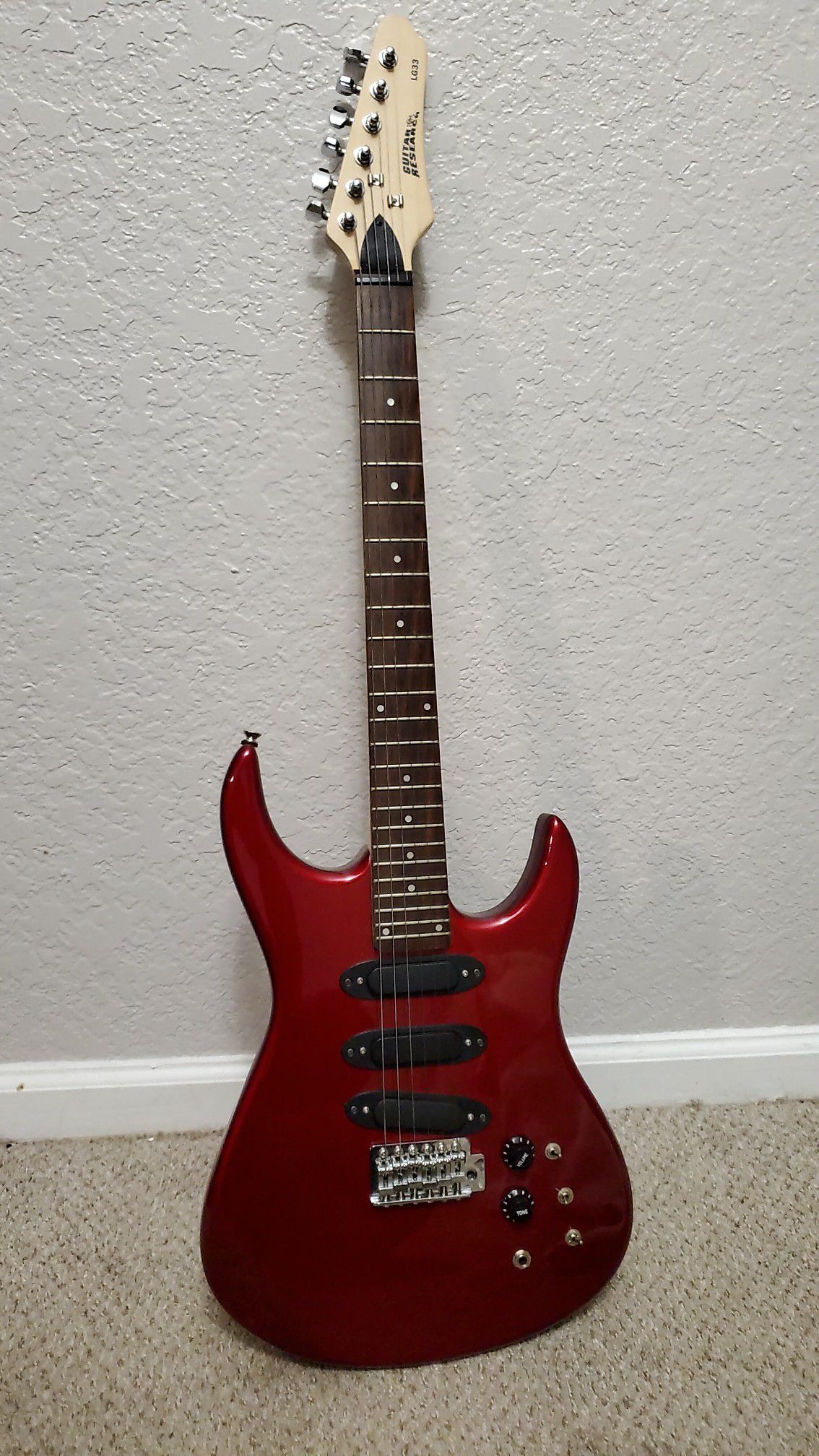 Shecter LG-33 electric guitar