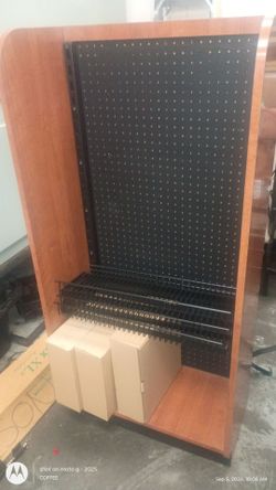 Commercial Retail End-Cap Display