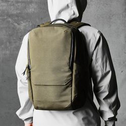 ***ALPAKA ELEMENT PRO BACKPACK 26l *** HIGH QUALITY ** FOR MACBOOK PRO * IPAD PRO * ASUS * GALAXY * DELL * SONY* ULTRA BOOK * TABLET