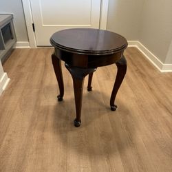 Elegant Wooden Office Side Table