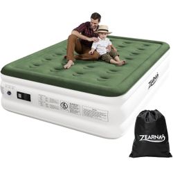 King Size Air Mattress with Built in Pump, 18" New