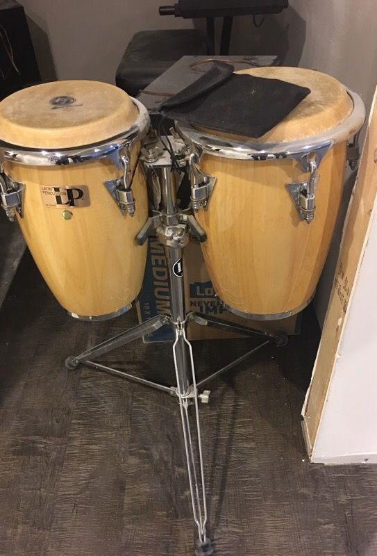 LP jr congas. Brand new. Never used. 400 plus new. I’m selling for 250