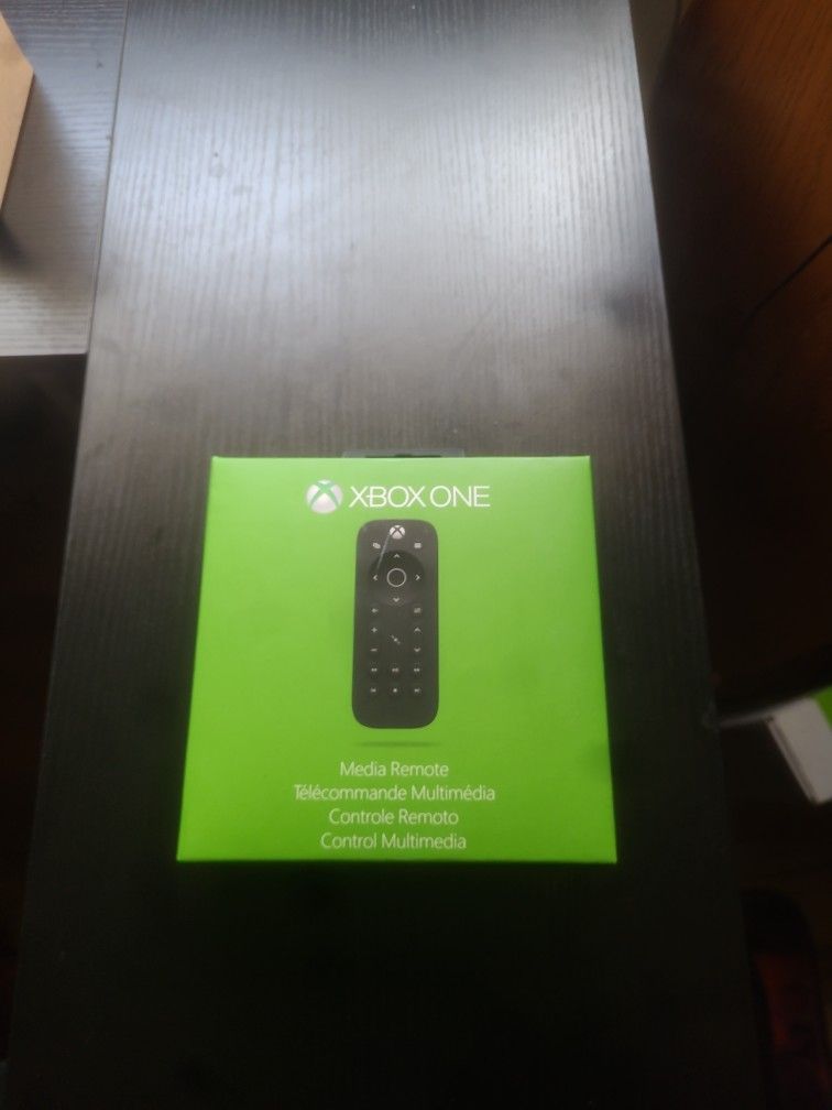 Brand New Microsoft Xbox One Media Remote