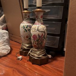 2 Vintage Asian Porcelain Lamps