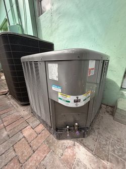 Condenser unit only 3 ton
