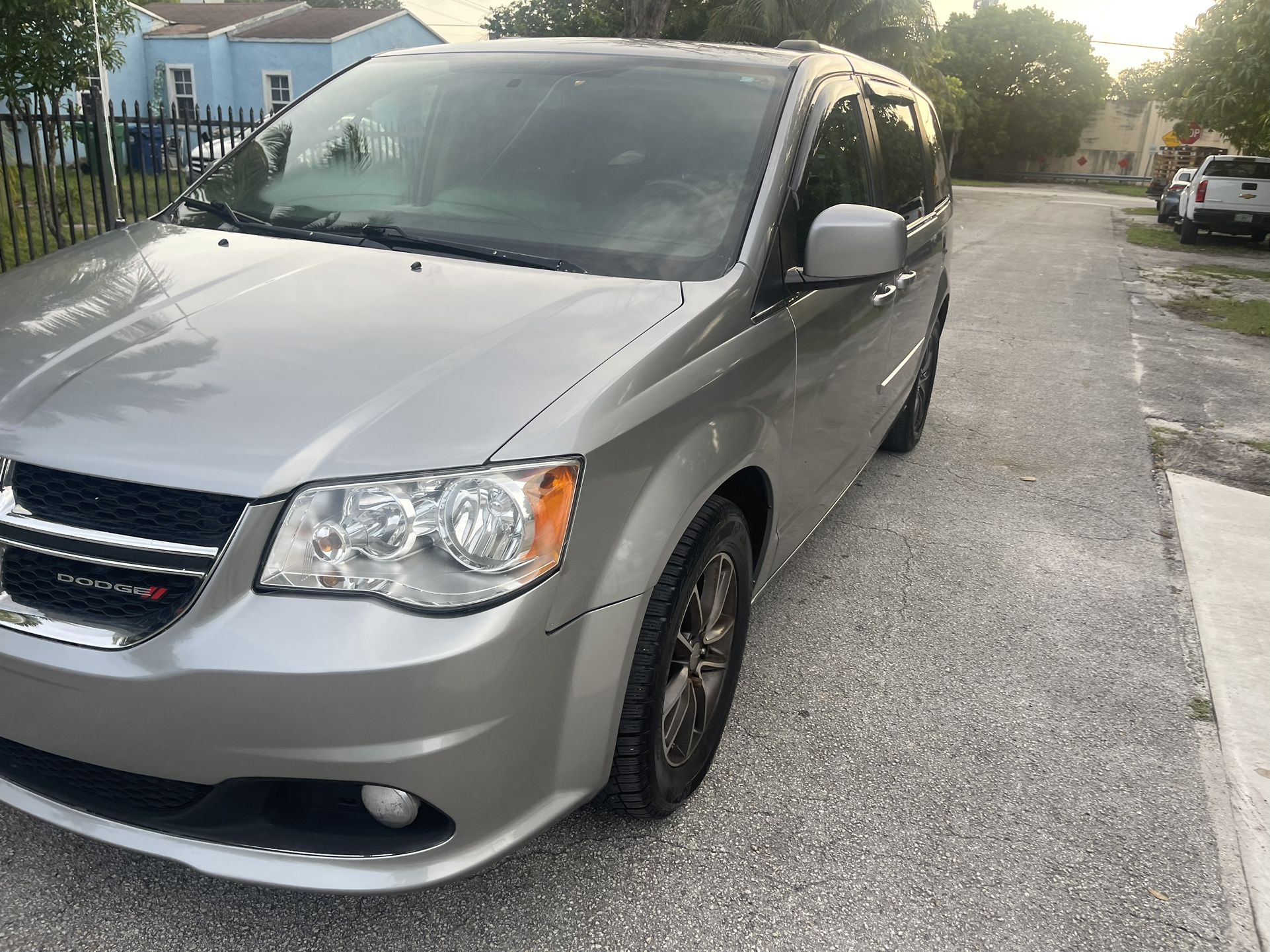 2017 Dodge Caravan/Grand Caravan