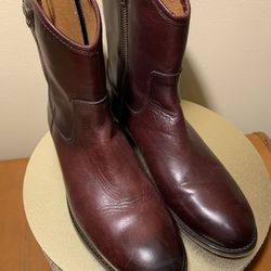 Frye Boots Size 8
