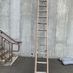 24” Feet Fiberglass Extensión Ladder 