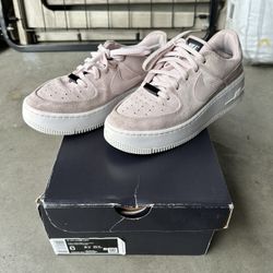 WMNS Air Force 1 Sage Low