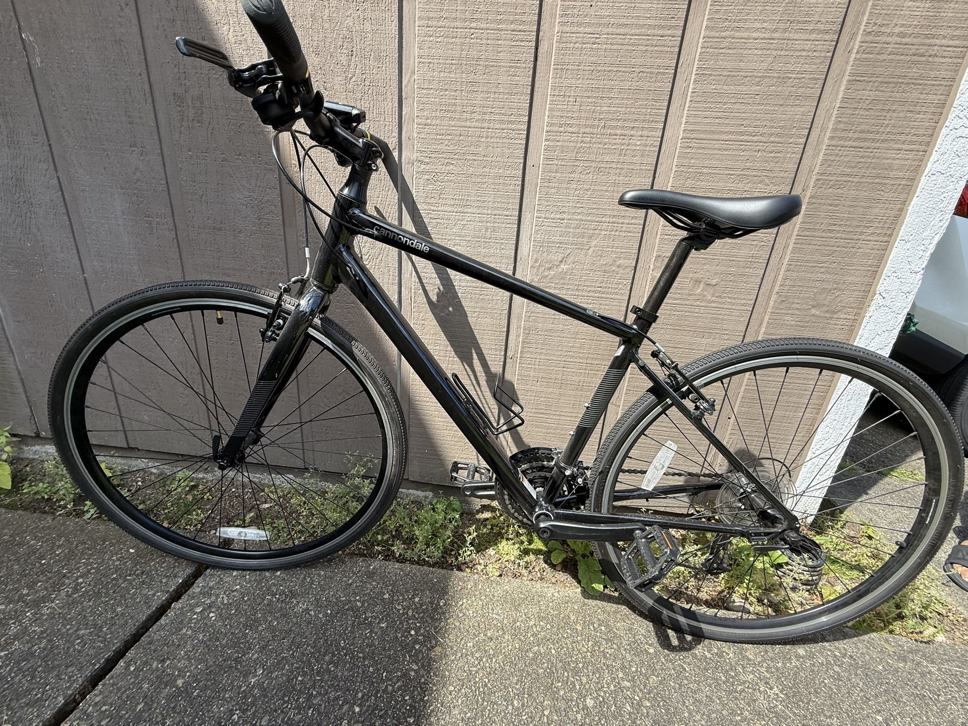 Cannondale Quick 6 Bike