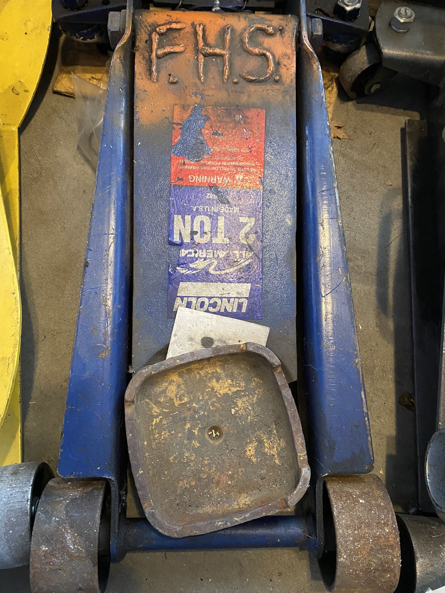 Lincoln Floor Jack 2 Ton Made In USA Rebuild for Sale in Artesia, CA