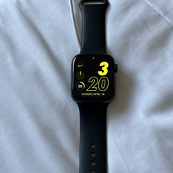 Apple Watch iWatch SE 