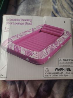 New pool lounge