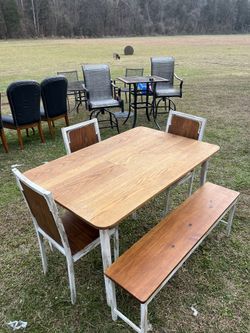 Metal And Wood Farmhouse Kitchen Table Set