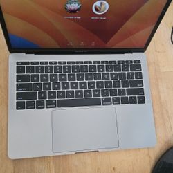 2017 MacBook Pro 14,1