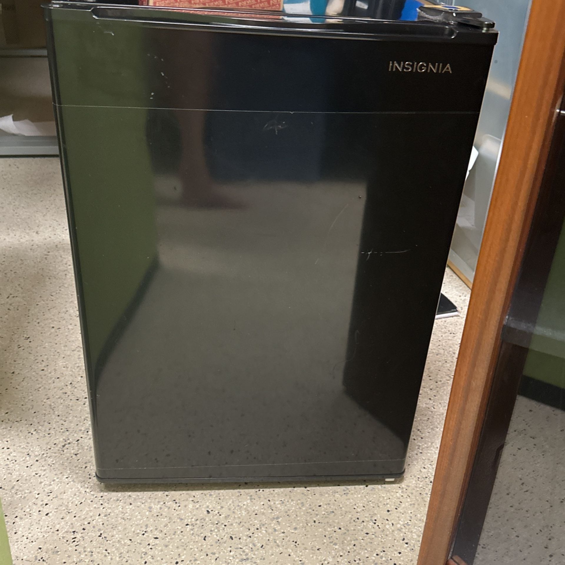 Insignia Freestanding Mini-Fridge