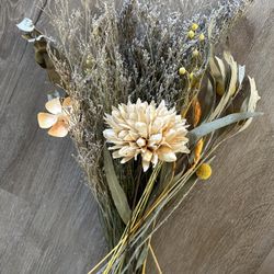Dried Floral Bouquet 