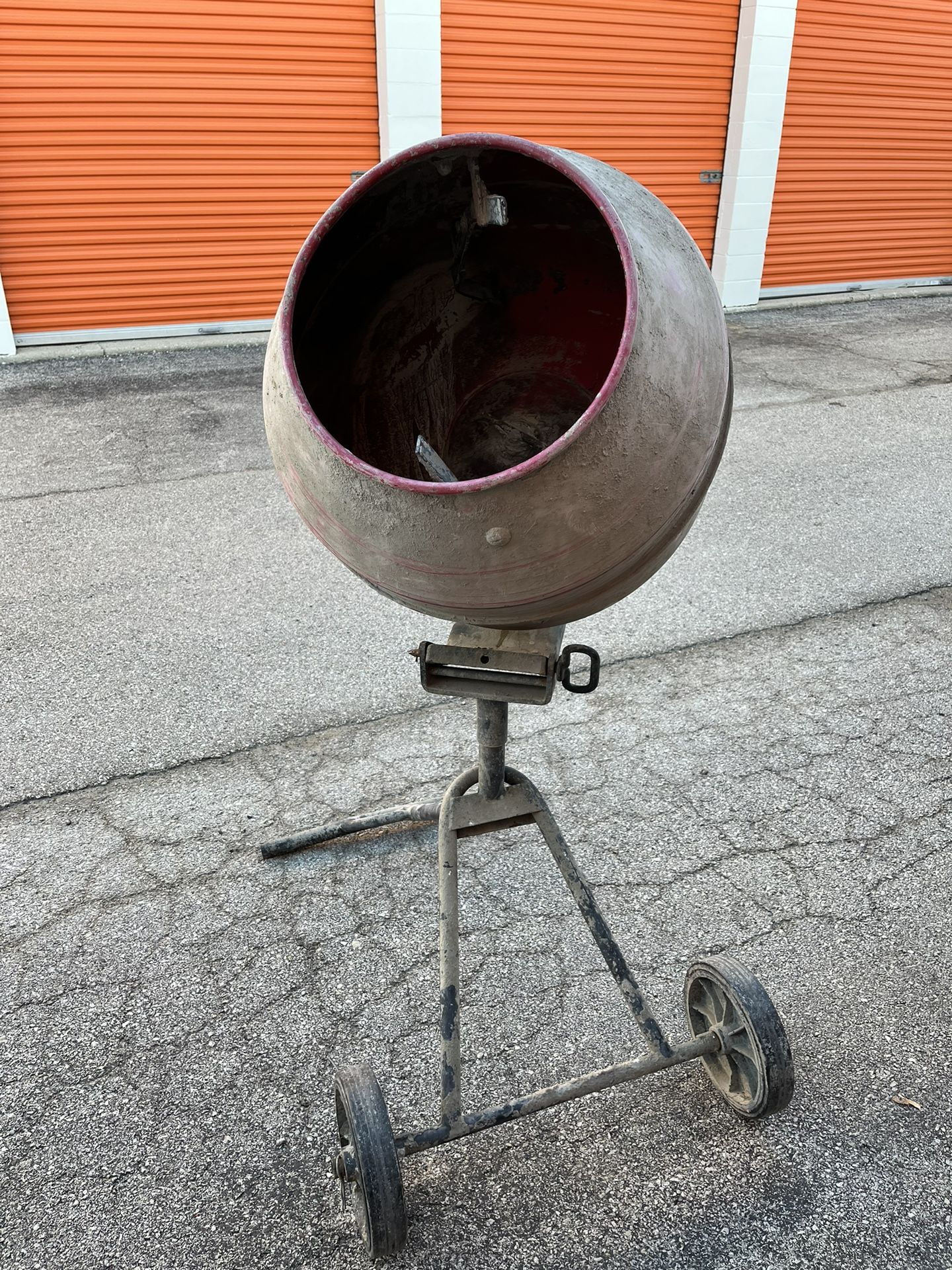 concrete mixer