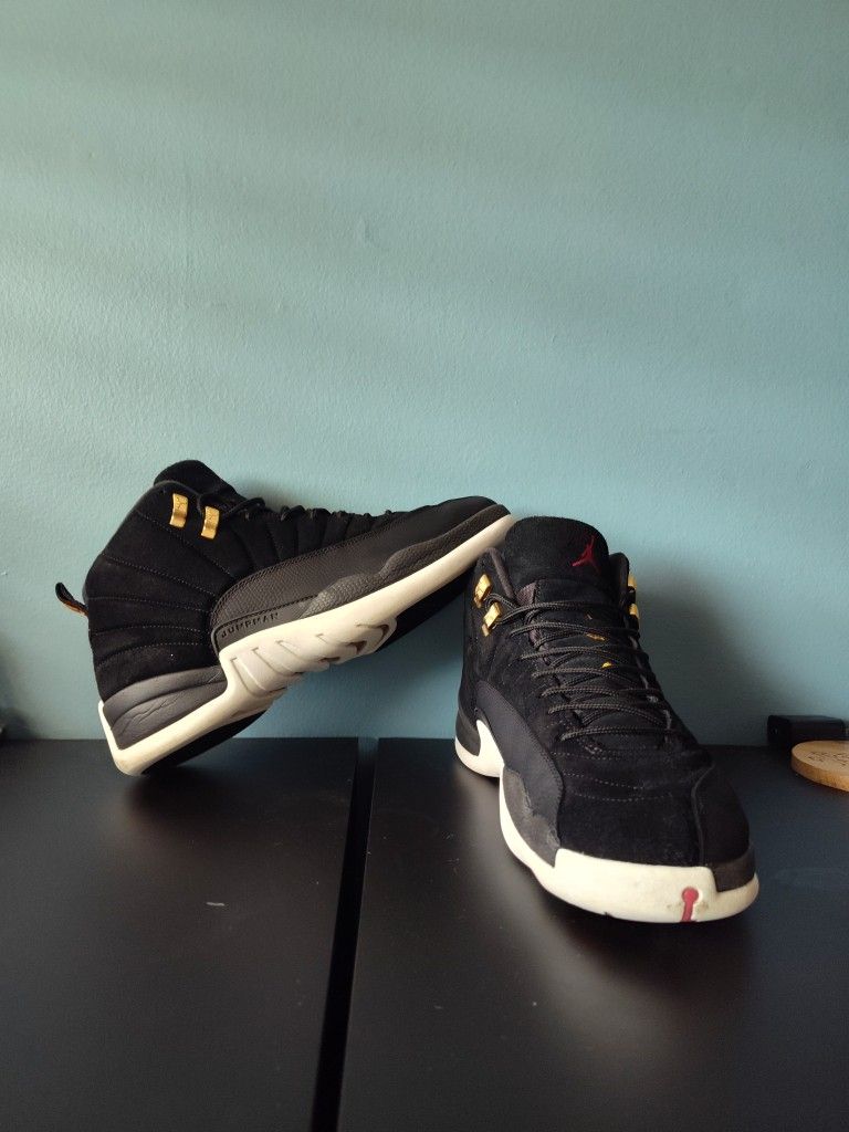 Jordan 12 Reverse Taxis