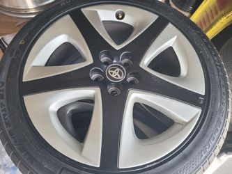 17" Rims Toyota prius 17" Rines Toyota prius llantas %99.9999