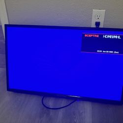 32” TV