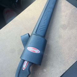 Berkley Fish Knife $25
