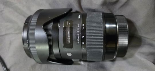 Sigma 18-35mm F/1.8 DC HSM ART LensCanon EF