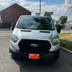 2021 Ford Transit 250 Cargo Van 