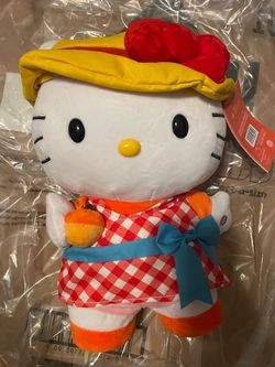 Hello kitty Halloween items