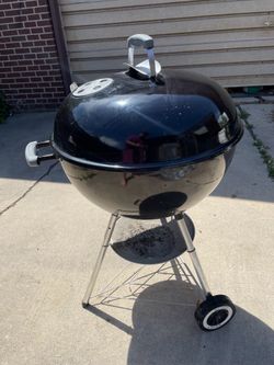 Weber 22” Charcoal Grill
