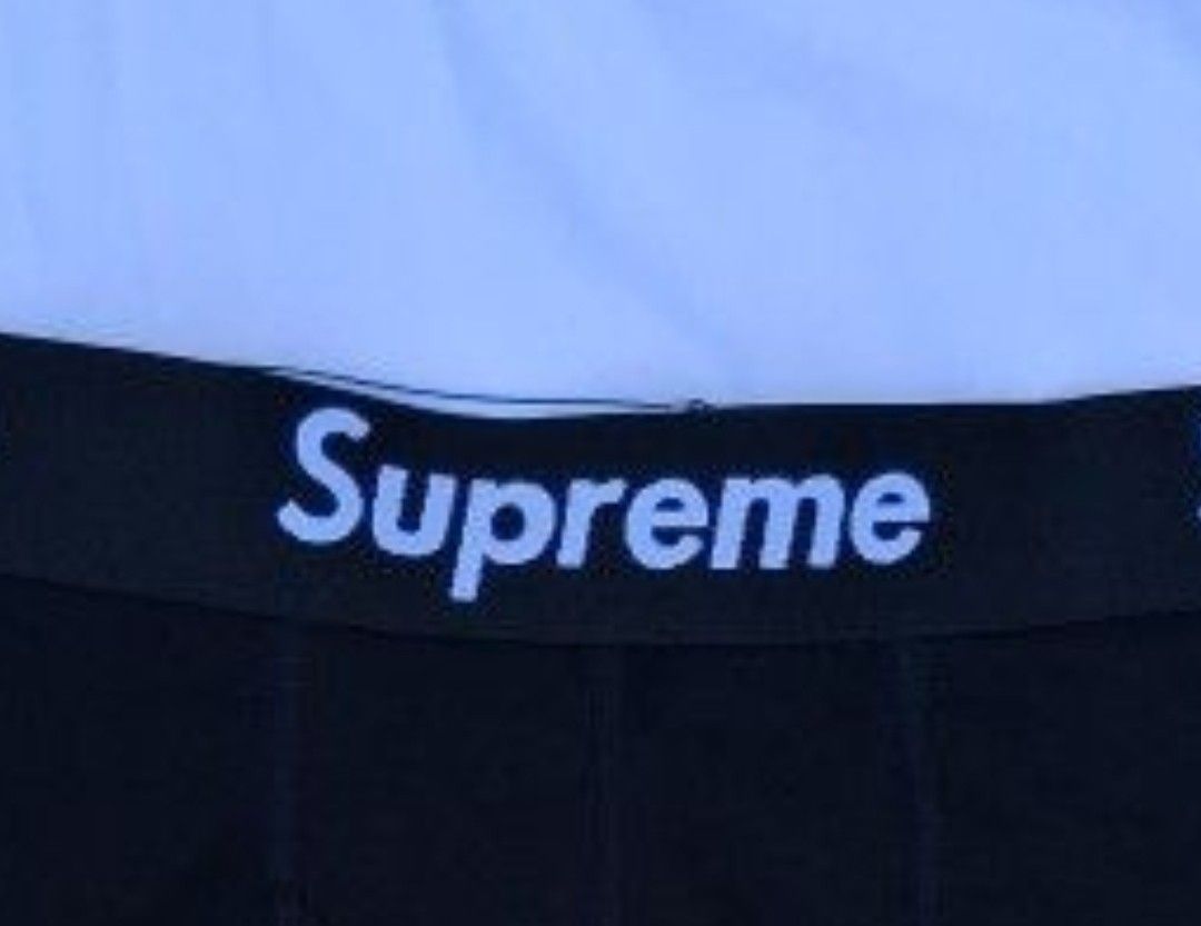 Supreme Hanes Briefs 2 Pack