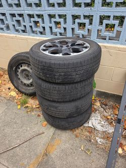 Subaru crosstrek wheels and tires