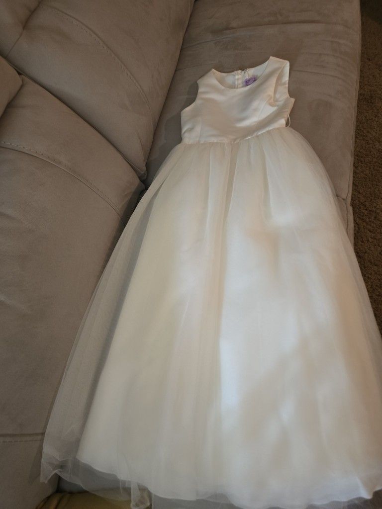 David's Bridal Flower Girl dress Off White