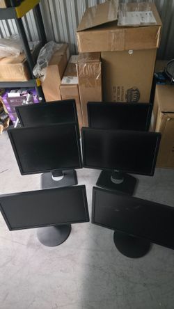 Monitores 3 pares disponibles