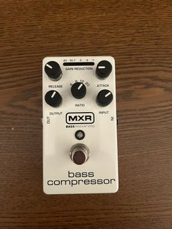 MXR Bass compressor