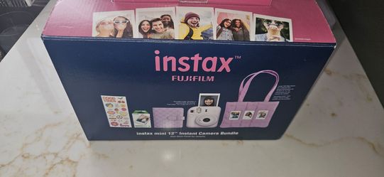 Fujifilm Instax Mini 12