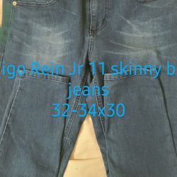 Indigo Rein skinny blue jeans Jr's 11 W32-34xL30, 51% cot, 25% poly, 23% ray, 1% spandex. East, west or north