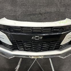 19-23 Chevrolet Camaro SS Front Bumper Assembly (HEAVY DAMAGE)