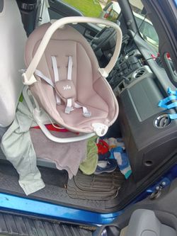 Infant baby carrier j o i e