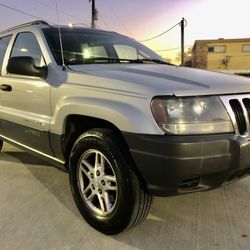 2004 Jeep Grand Cherokee SUPER DEAL‼️